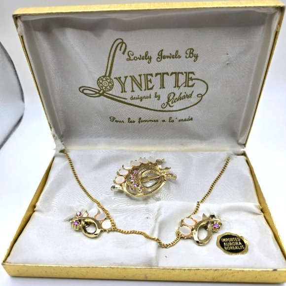 Lynette By Richard Genuine Aurora Borealis Chain, Brooch, and Clip Ons Vintage - Picture 1 of 7